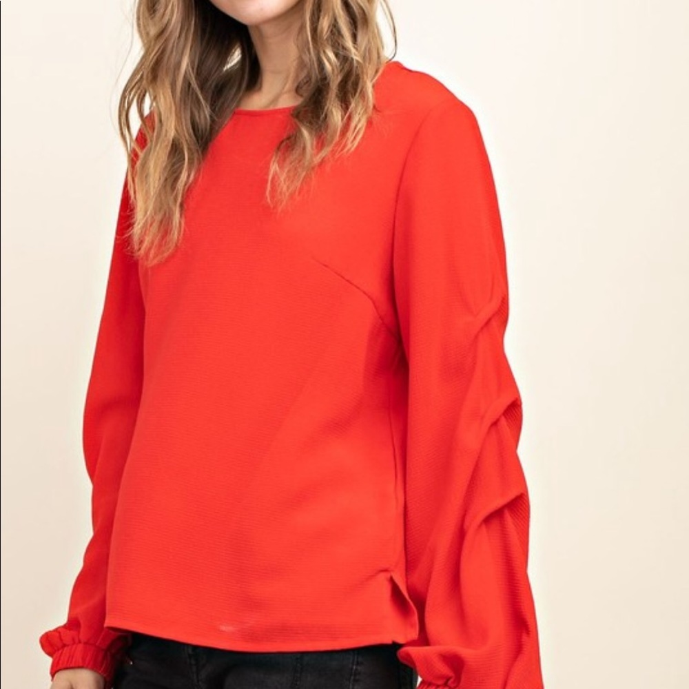 Bubble Crepe Blouse - Picture 2 of 5